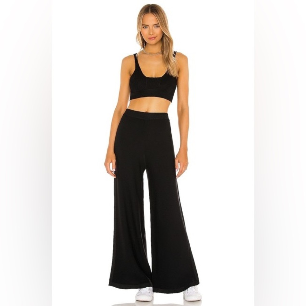 Free People Show Off Set